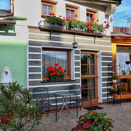 Apartments Emma Červená Voda المظهر الخارجي الصورة